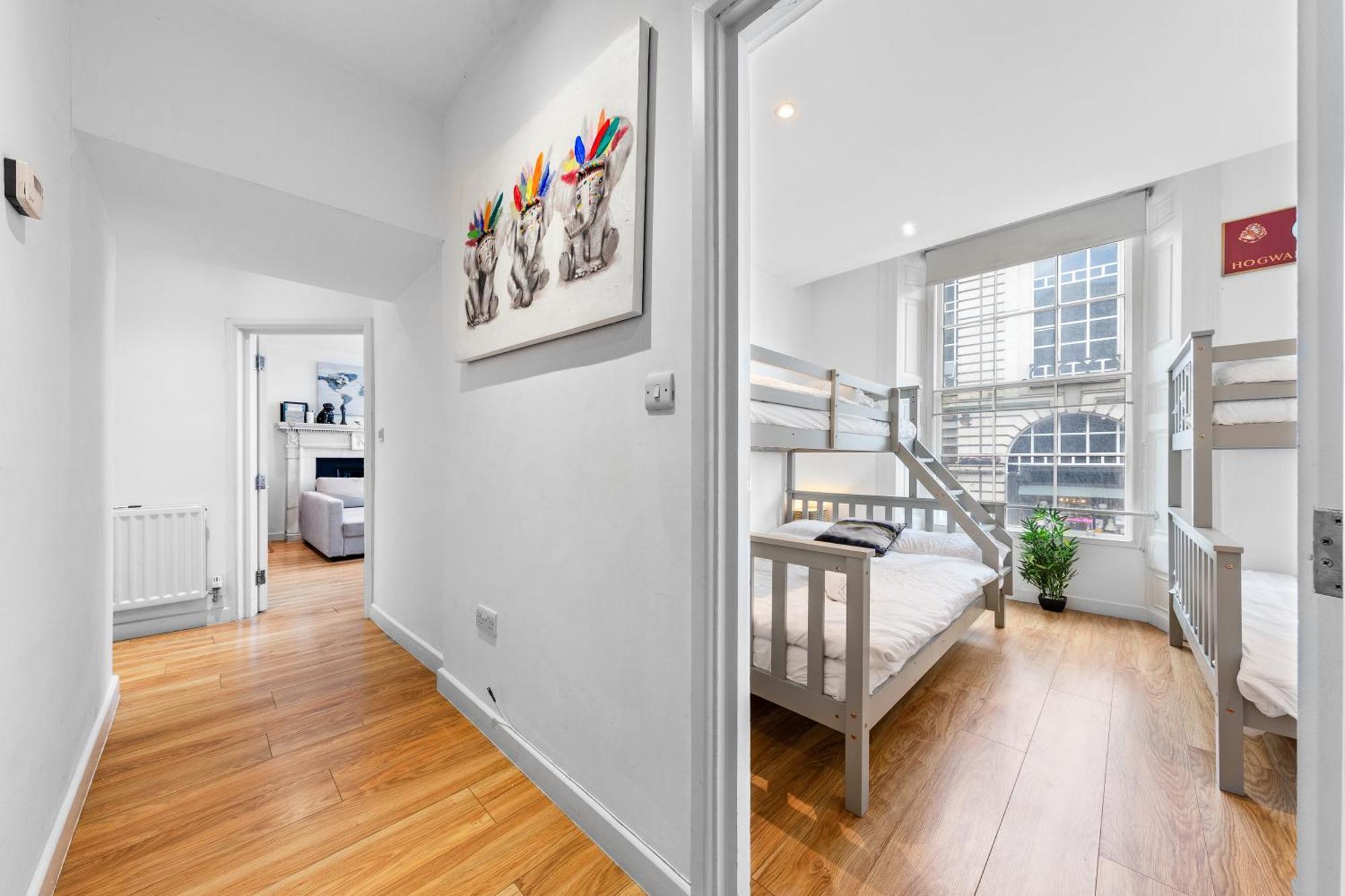 3-Bedroom Flat In London Sleeps 14 Hy1 المظهر الخارجي الصورة